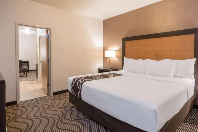 Suite, King Bed, La Quinta Inn and Suites by Wyndham Idaho Falls/Ammon 1/4