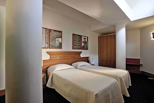 غرفة كلاسيكية عائلية، BV Grand Hotel Assisi 3/3