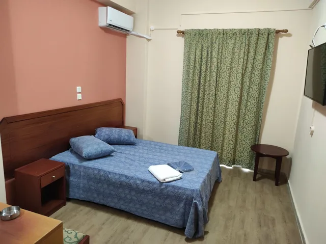Economy, Double Bed, Hotel Lido 2/9