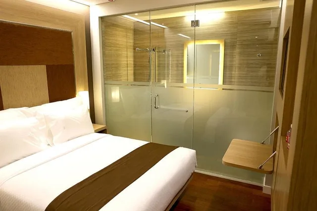 غرفة أساسية مفردة بسرير مزدوج، Grand Citihub Hotel at Panakkukang 2/2
