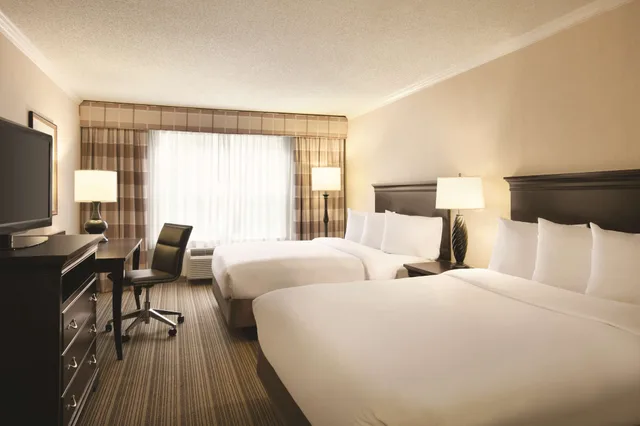 غرفة بسريرين كوين، Country Inn & Suites By Radisson, Atlanta Airport North, GA 1/5