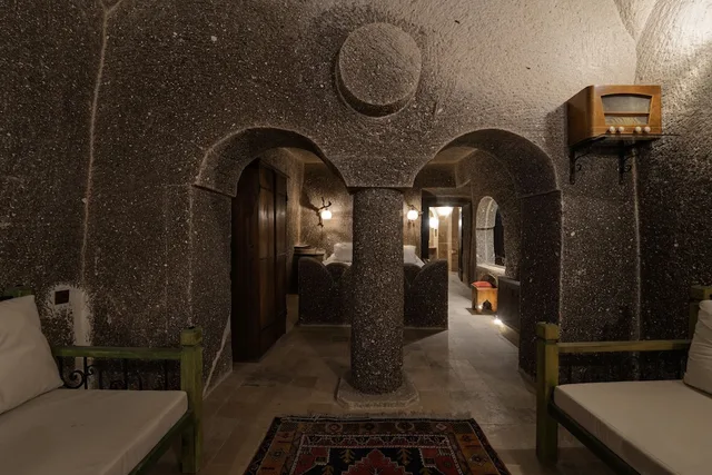 Cave, Suite, Quadruple, Queen and Twin Beds، Grand Cave Suites 9/9