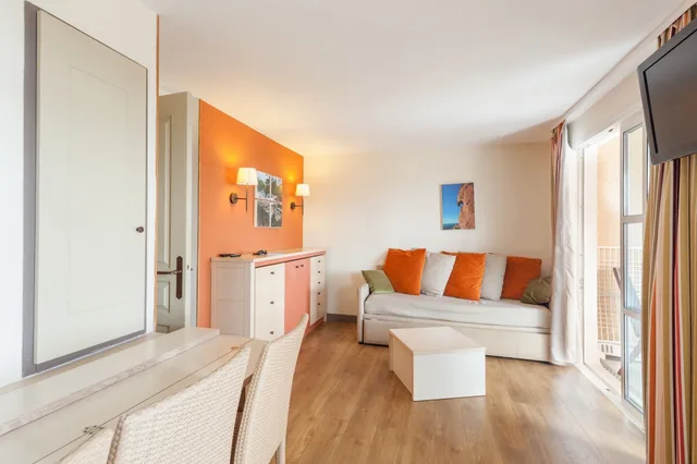1 Bedroom, Apartment, Bunk Bed, Trundle Bed, Alcove, Terrace، Pierre Vacances Village Residence Cap Esterel 1/10