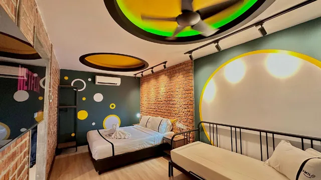 Studio, Queen Bed, Sofa, Seeds Hotel Ampang Point 2/2