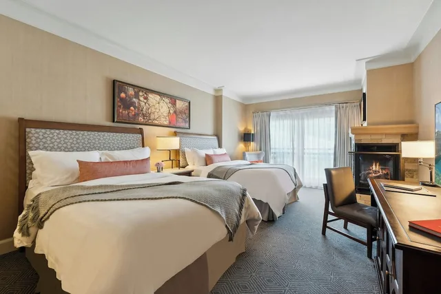 Room, 2 Queen Beds, Mountain Side، The St. Regis Deer Valley 1/3