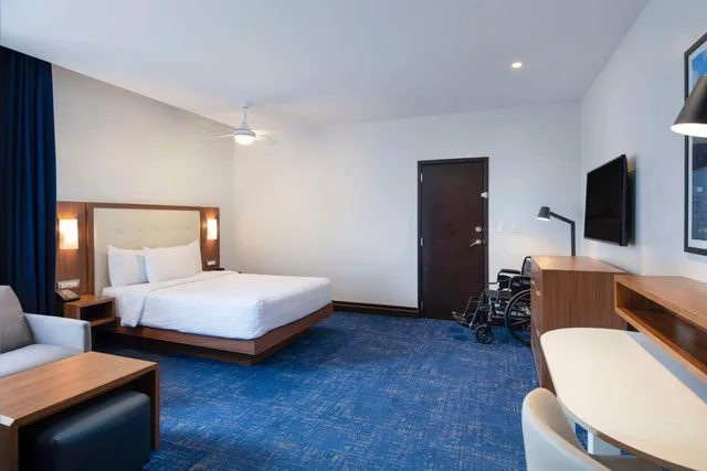استوديو بسرير كوين مع أريكة لذوي الإعاقة، Homewood Suites By Hilton Santo Domingo 1/4