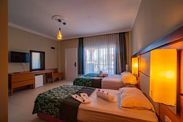 غرفة غراند بسريرين كوين، Prenses Sealine Beach Hotel 4/5