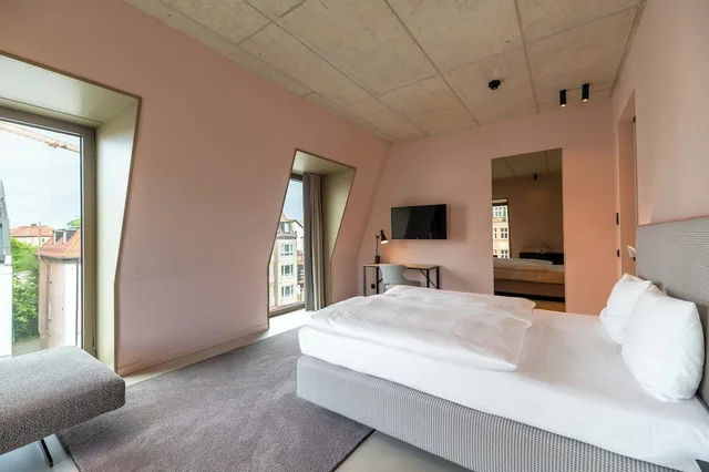 غرفة كومفورت بسرير كوين، Hotel Miano 1/10