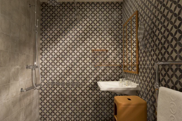 Room, Triple, Espace Champerret 4/5