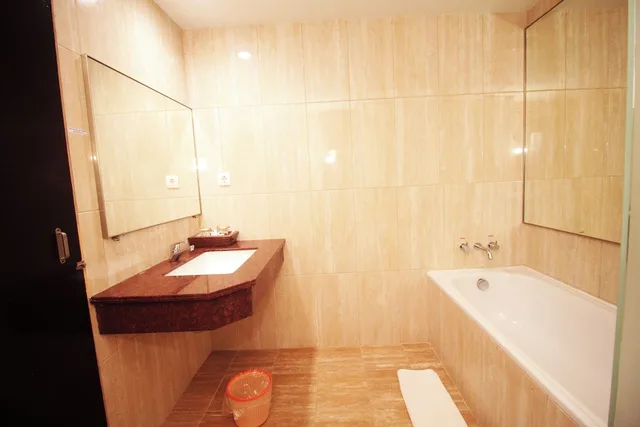 Suite, Double Bed, Astoria Hotel (formerly Hanum Hotel) 2/2
