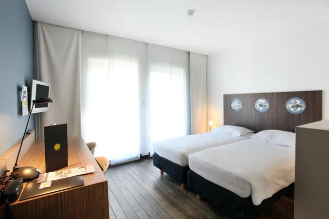 Room, Single, Double Bed, Garden View, Hotel De Pits 1/1