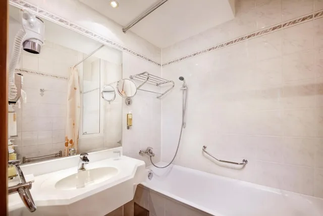 غرفة مفردة، Grandhotel Praha 2/2