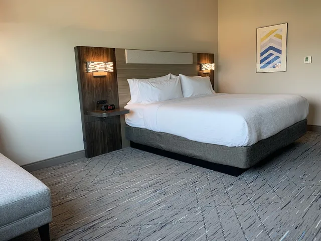 غرفة قياسية بسرير كوين، Holiday Inn Express & Suites COURTENAY - COMOX 5/9