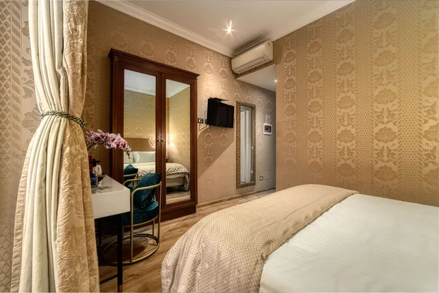 غرفة بسرير كوين، BQ House Trevi Luxury Rooms 2/5