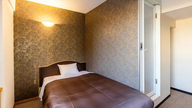 غرفة قياسية بسرير نصف مزدوج بحوض استحمام في المبنى الرئيسي، Miyakonojo Green Hotel 1/1
