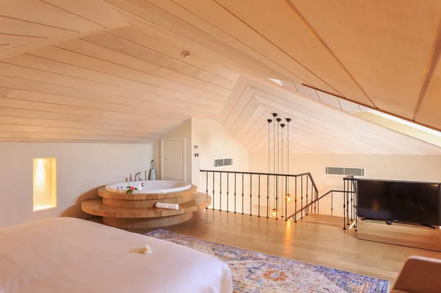 Penthouse Suite, King Bed, Ecclesia Boutique Hotel - Adults Only 5/8