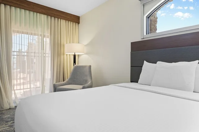 جناح بسرير كينج، La Quinta Inn & Suites by Wyndham Santa Cruz 1/2