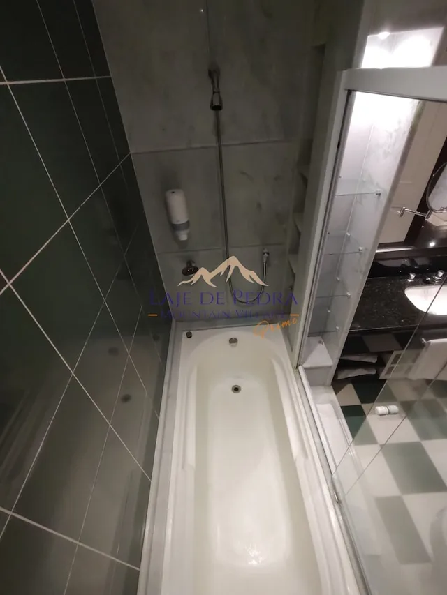 جناح بريميوم بسرير كوين مع أريكة، Laje de Pedra Mountain Village Prime 10/10