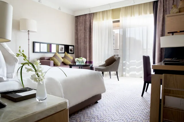Arabian, Deluxe, Twin Beds، Jumeirah Mina Al Salam Dubai 2/9