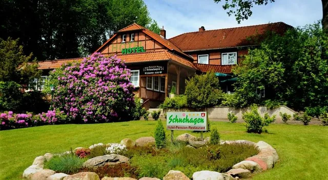 Hotel Schnehagen, Walsrode 39/50
