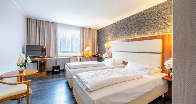 غرفة قياسية بسريرين منفصلين، Plaza Hotel Zwickau 1/5