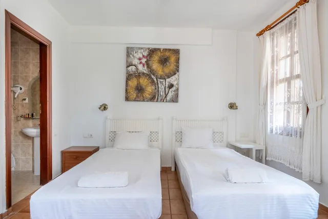 غرفة رباعية، Atelya Art Hotel 1/7