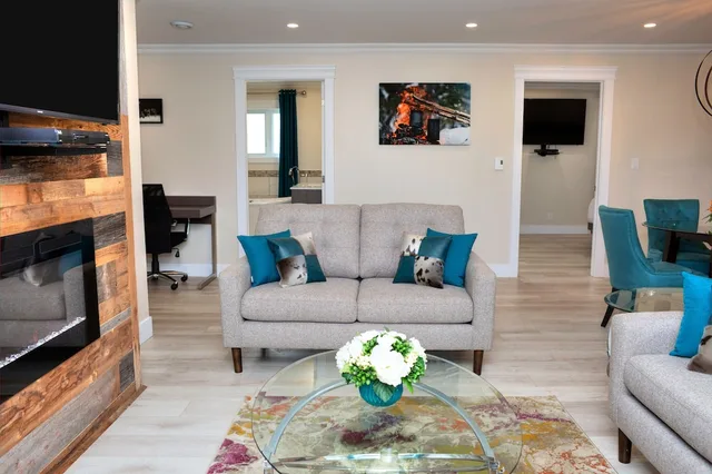 Royal Inn & Suites، كورنر بروك 33/50
