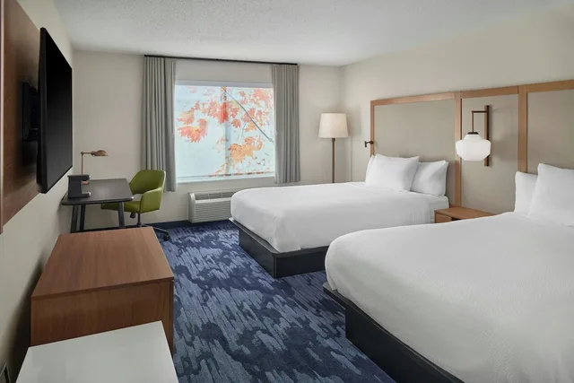 غرفة بسريرين كوين، Fairfield Inn Suites By Marriott Detroit Farmington Hills 4/10