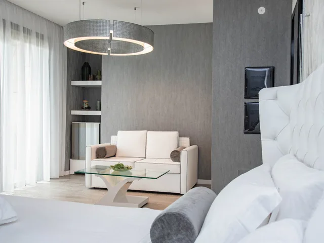 جناح جونيور، The Promenade Luxury Wellness Hotel 2/9