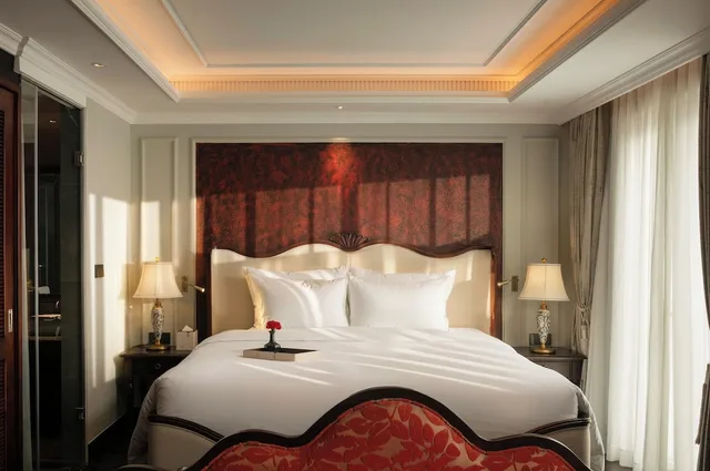 Grand, Spa, Suite, King Bed, Sofa، La Mejor Indochine Hotel 1/8