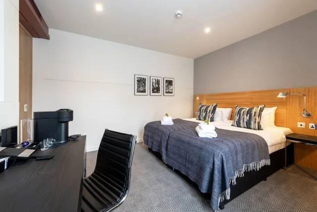 City, Twin Beds, Apex City 7/15