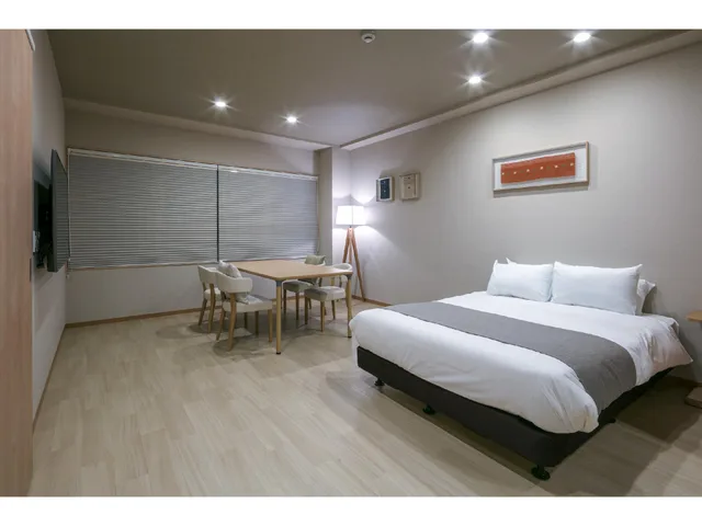 جناح عائلي بسريرين مزدوجين لذوي الإعاقة، Randor Residential Hotel Kyoto Suites 1/1