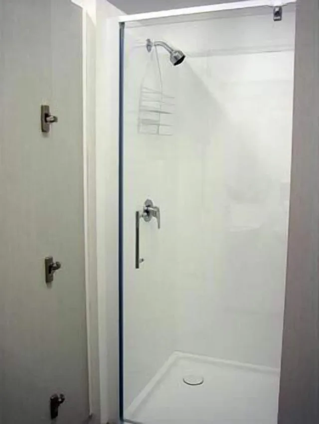 Mixed Dorm, 4 People, Surf 'N' Snow Backpackers 1/1