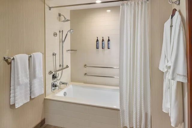 Room, King Bed, with View, Balcony, The Westin Hilton Head Island Resort and Spa 6/7