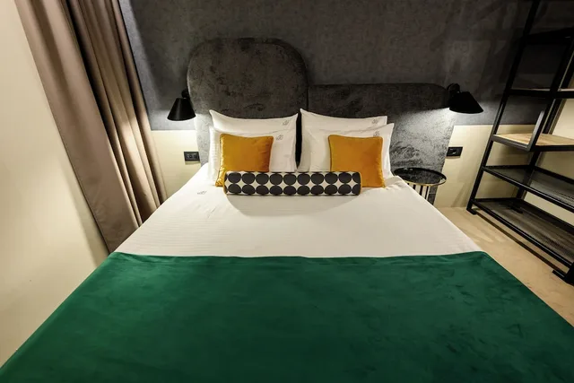 Economy, King Bed, Artloft Hotel 4/7