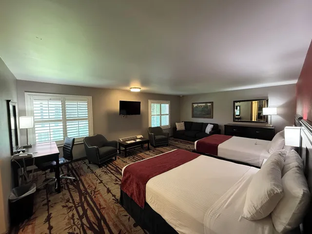 غرفة عائلية بإطلالة على الحديقة، Laguna Hills Lodge 1/4