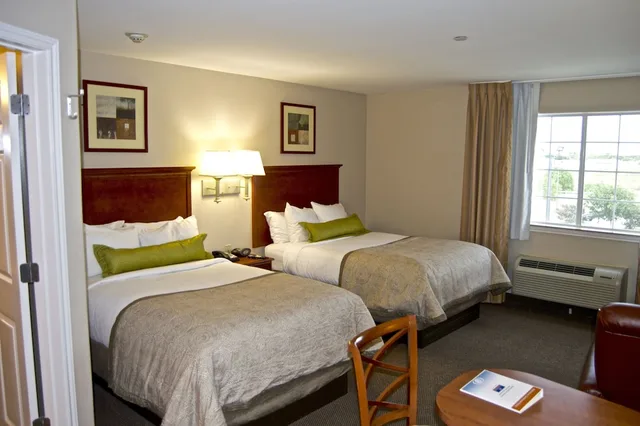 جناح استوديو بسريرين مزدوجين لذوي الإعاقة، Candlewood Suites Victoria 2/6