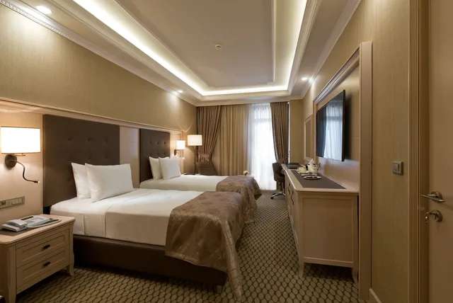 غرفة سوبيريور، Hotel London 1889 & Casino 5/7