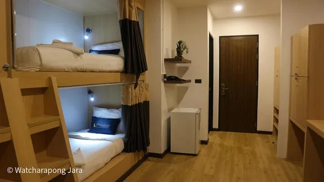 سكن مشترك مختلط بستة أسرّة، Phuket Airport Place 4/5