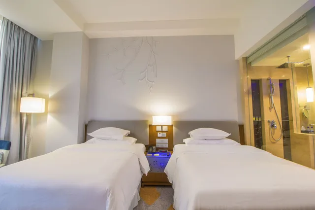 غرفة بإطلالة على البحر، FOUR POINTS BY SHERATON MANADO 1/6