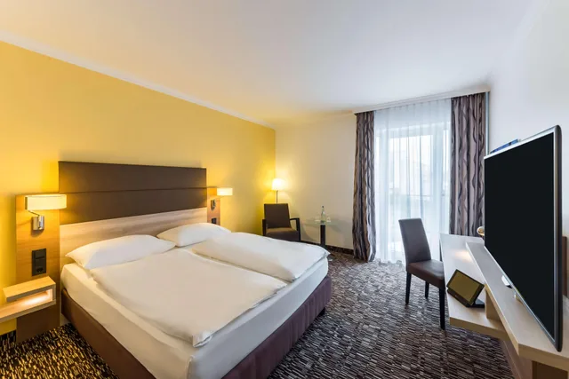 غرفة قياسية ركنية بسرير كوين، Best Western Plus Hotel Koeln City 1/5