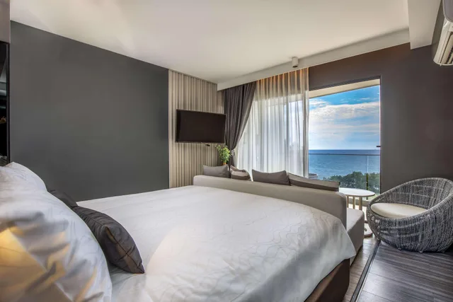 غرفة تنفيذية بسرير كينج، Bayphere Hotel Pattaya JC 5/9
