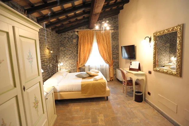 غرفة كلاسيكية بسرير كوين، Relais Castrum Boccea Hotel 2/8