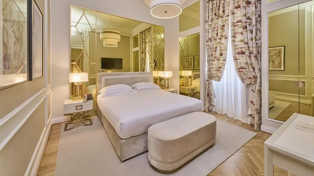 Inner, Family, Courtyard View، GRAND HOTEL PRINCIPE DI PIEMONTE 6/9