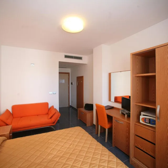 غرفة بسرير مزدوج، Hotel Yria 1/6