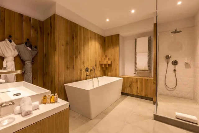 suite, slope view، Le Yule Hotel & Spa 2/2