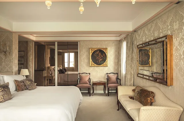 San Giorgio, Suite, King and Twin Beds, Cipriani A Belmond Hotel Venice 1/8
