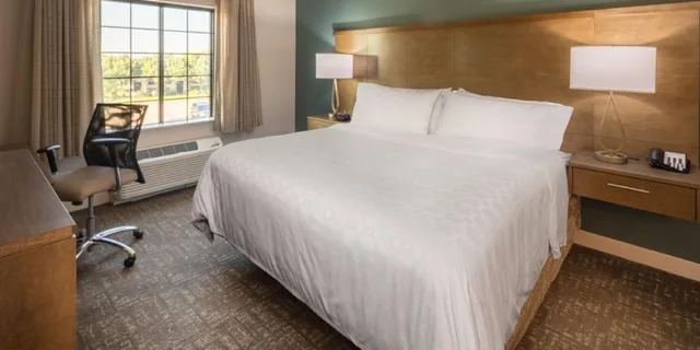 Suite, King Bed, Accessible, Staybridge Suites Houston East - Baytown 5/10