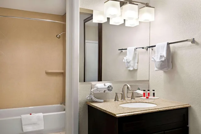 جناح بسريرين مزدوجين بغرفتين، Days Inn by Wyndham Cortez 7/7