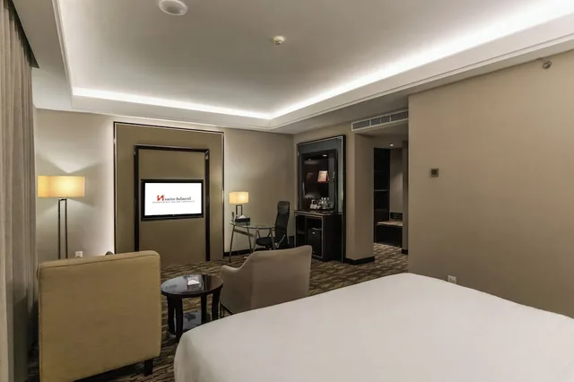 غرفة غراند ديلوكس بسرير كينج، SWISS-BELHOTEL HARBOUR BAY 2/10